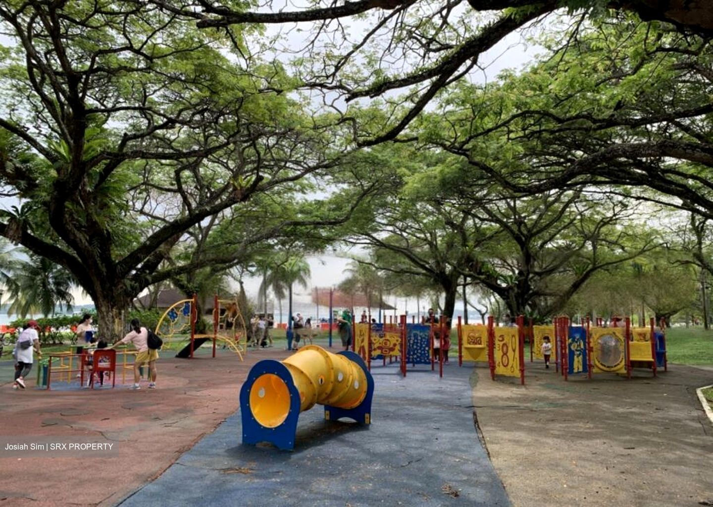 Pasir Ris Beach Park (D18), Semi-Detached #488431931